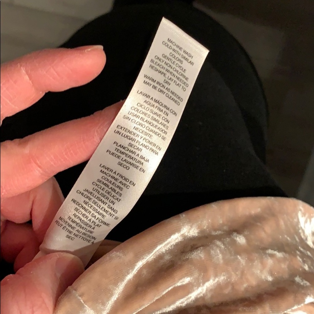 Top - Picture 4 of 5